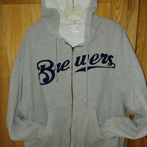 Milwaukee Brewers zip up sweatshirt